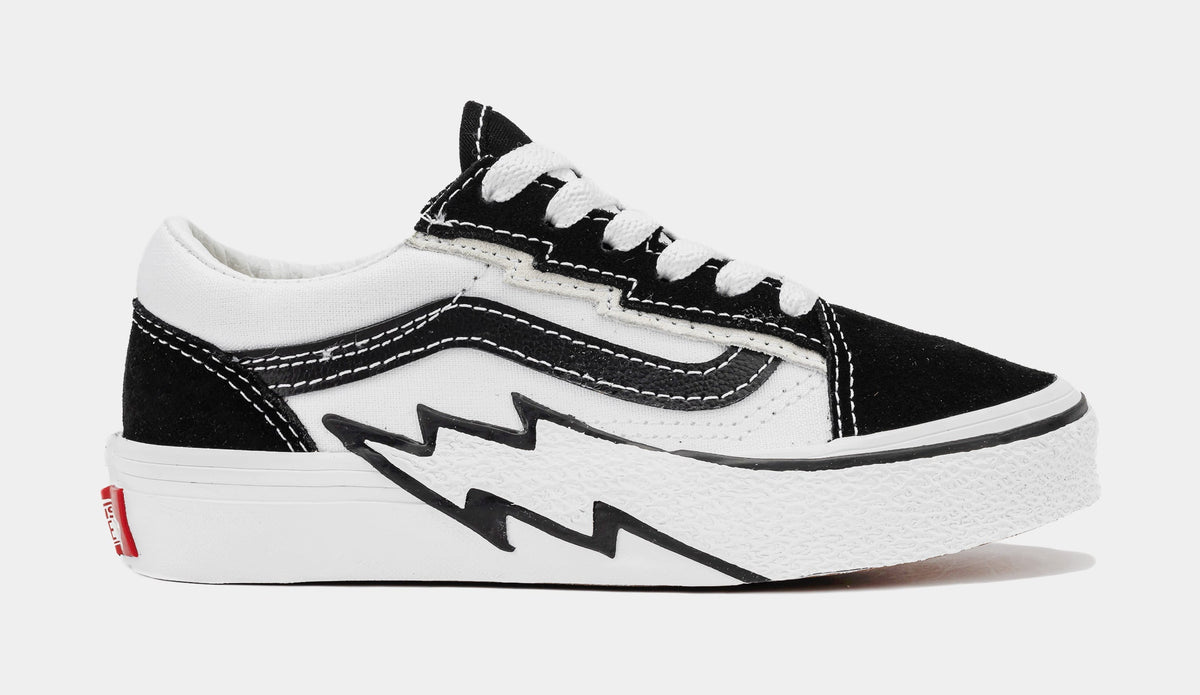 Exclusive Old Skool Bolt 2-Tone Preschool Lifestyle Shoes (Black/White) — 11C — Front View