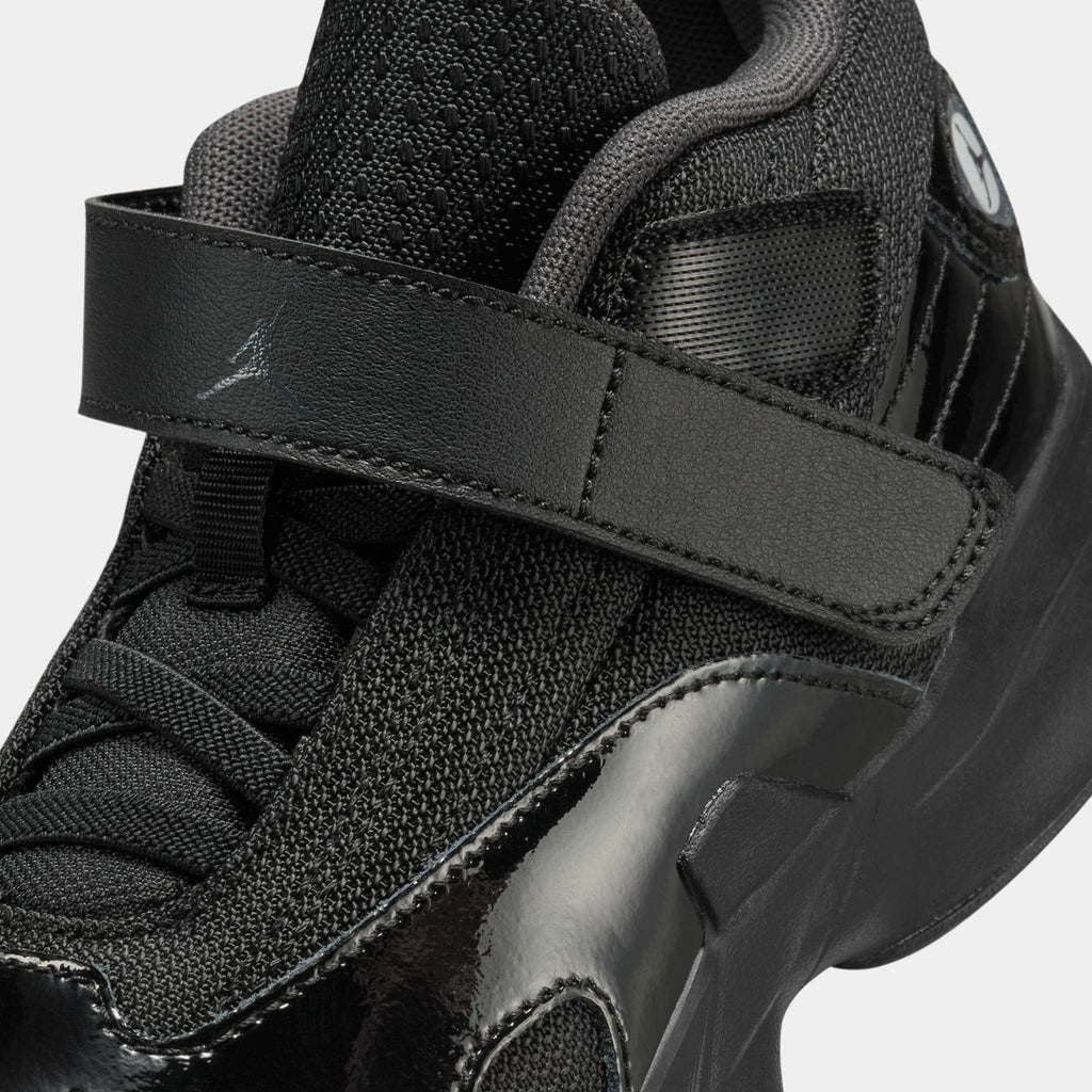 Exclusive Max Aura 6 Preschool Lifestyle Shoes (Black) — 10.5C — Side View