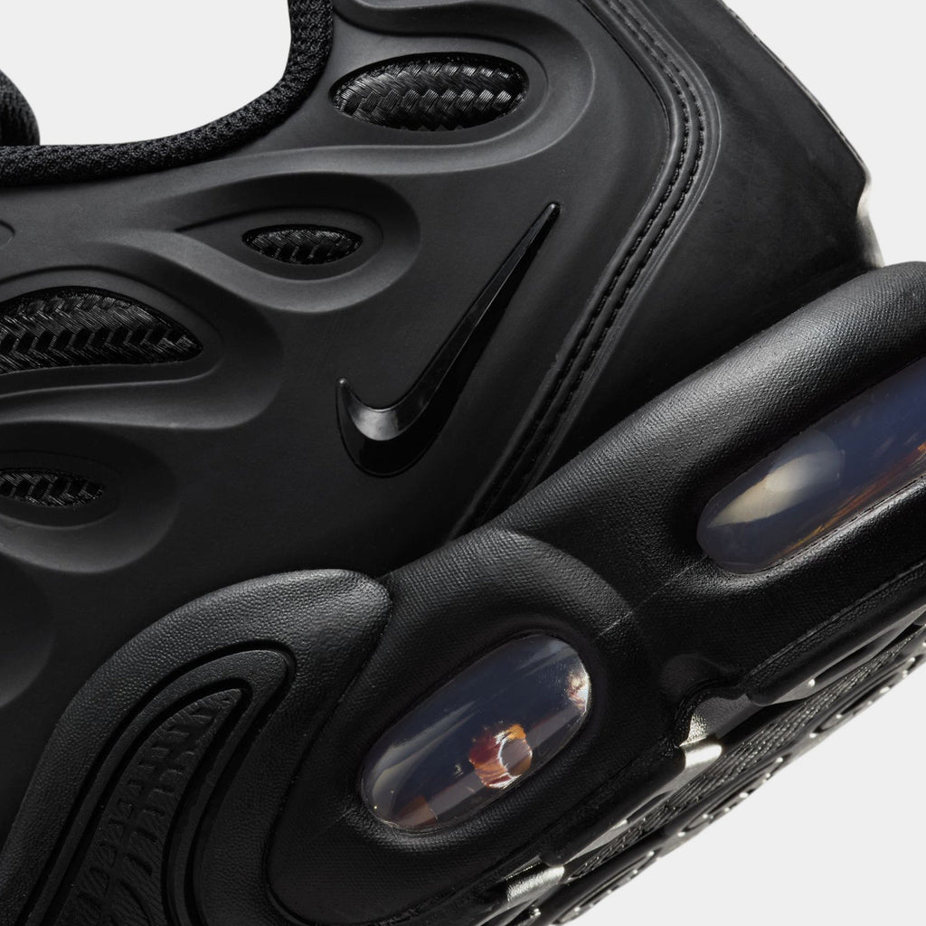 Exclusive Air Max Plus Drift Mens Running Shoes (Black) — 6 — Back View