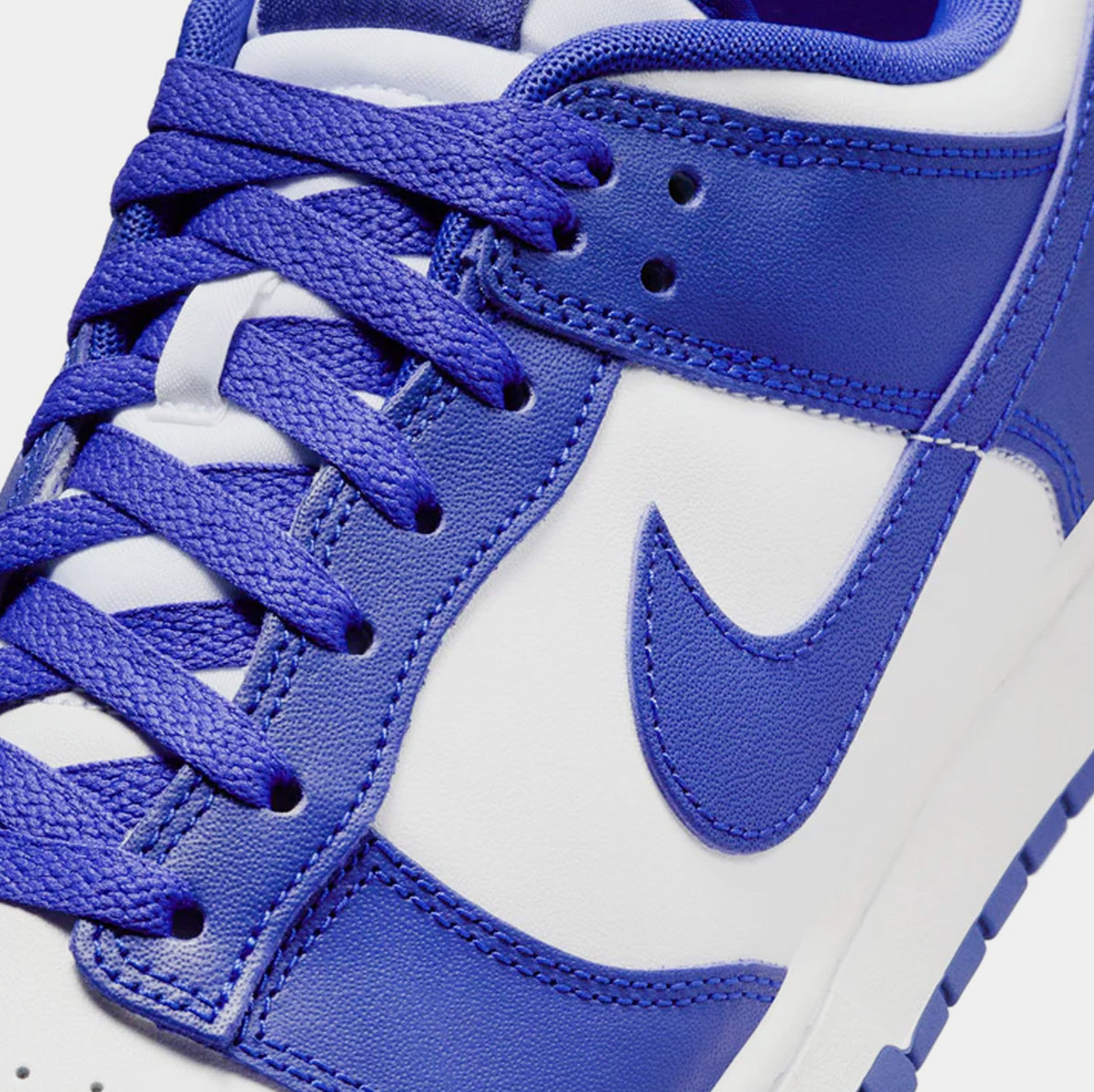 Exclusive Dunk Low Retro Mens Lifestyle Shoes (White/Concord/University Red) — 6 — Side View