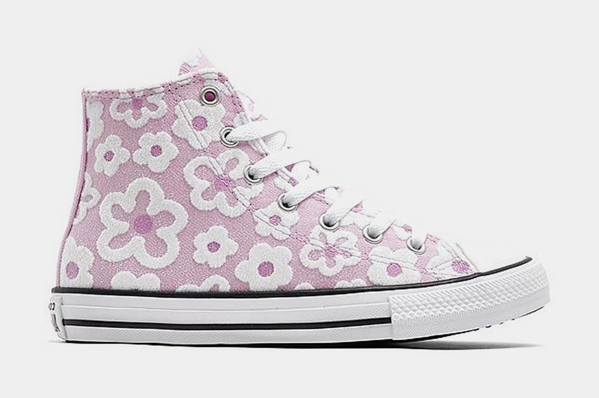 Exclusive Chuck Taylor All Star Preschool Lifestyle Shoes (Stardust Lilac/Grape Fizz/White) — 11C — Front View