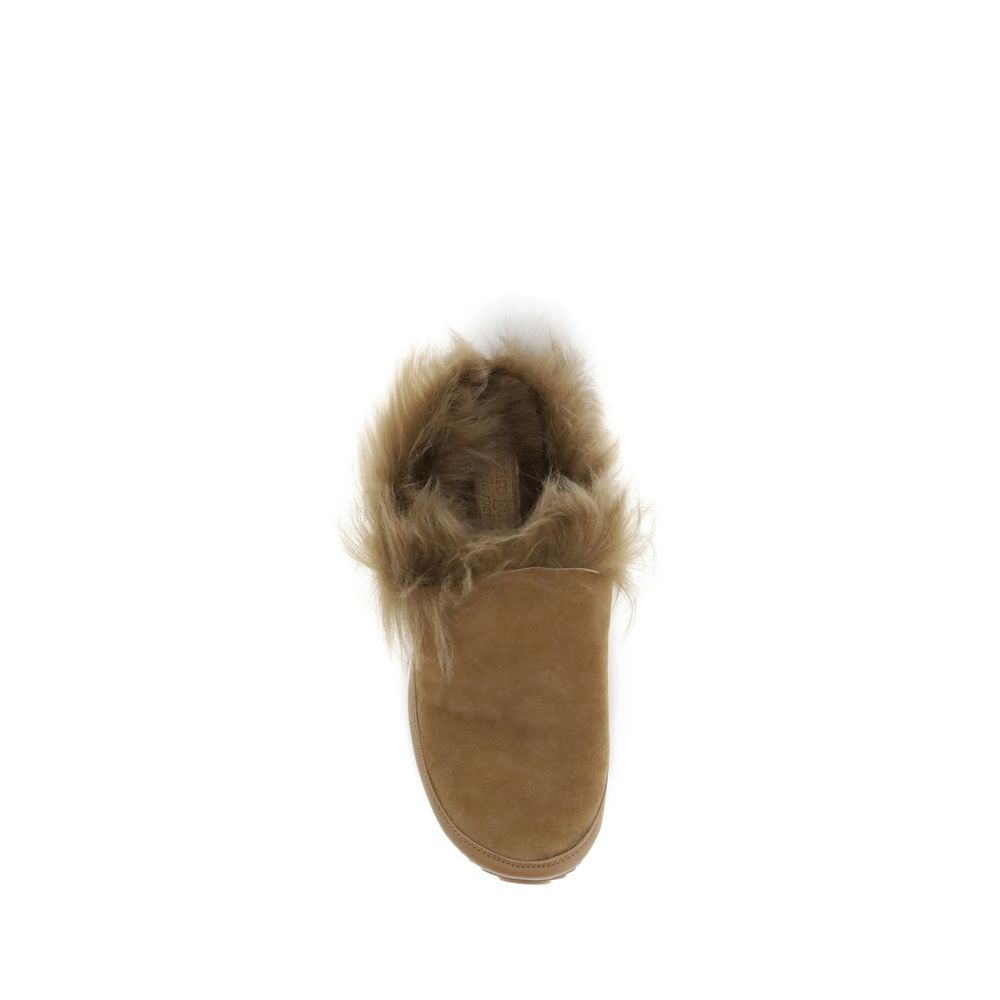 Pedro García Beige Rubber Women's Mules