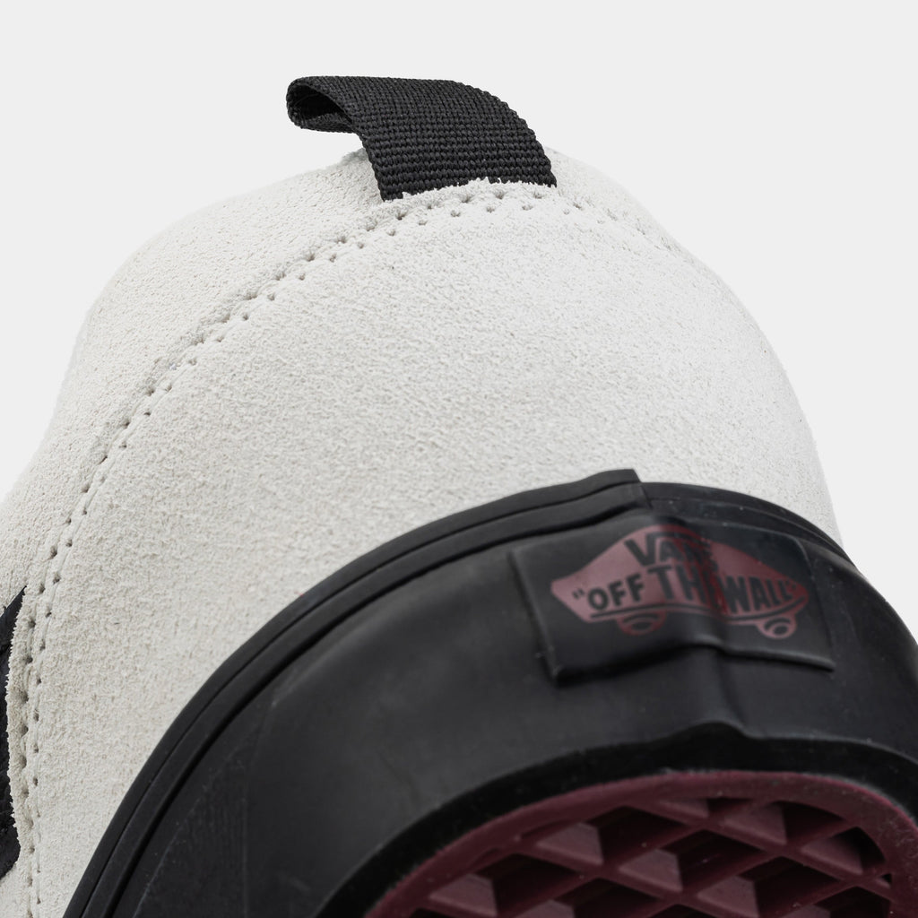 Exclusive Knu Skool Mens Skate Shoes (White/Black) Final Sale — 3.5 — Back View