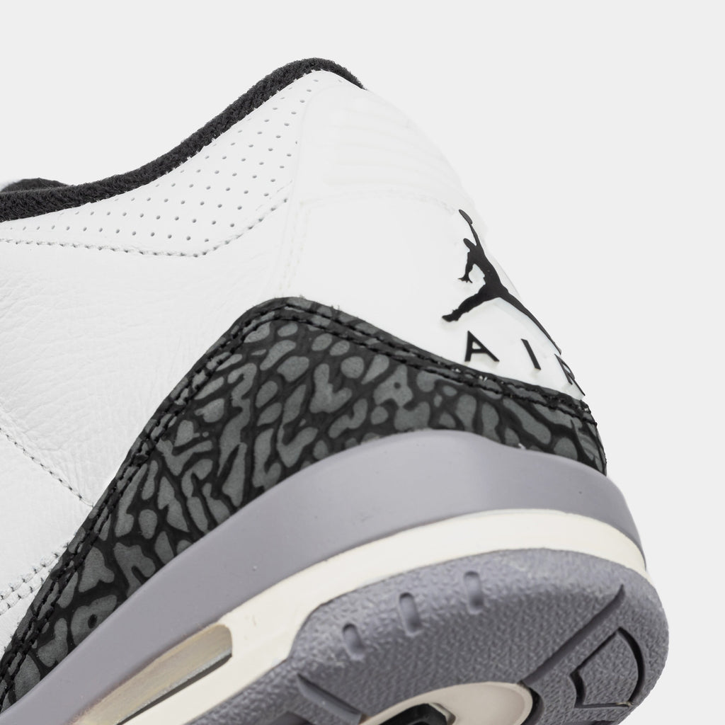 Exclusive Air Jordan 3 Retro Cement Grey Grade School Lifestyle Shoes (Summit White/Cement Grey/Black/Fire Red) — 3.5Y — Back View