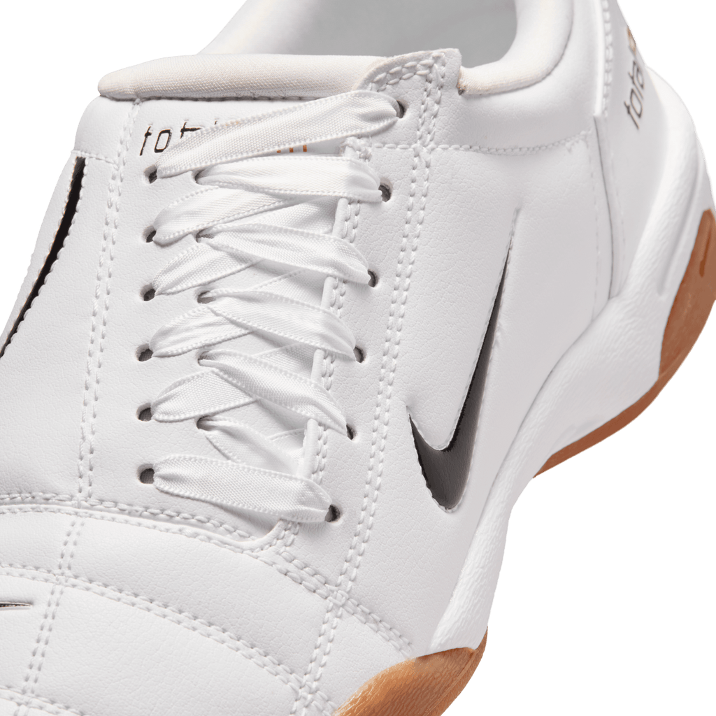 Wmns Total 90 III 'White Black Brown Gum'