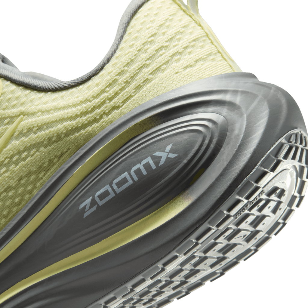 Wmns Vomero Plus SE 'Life Lime'