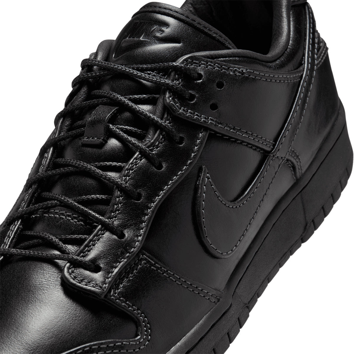 Dunk Low Retro Premium 'Black'