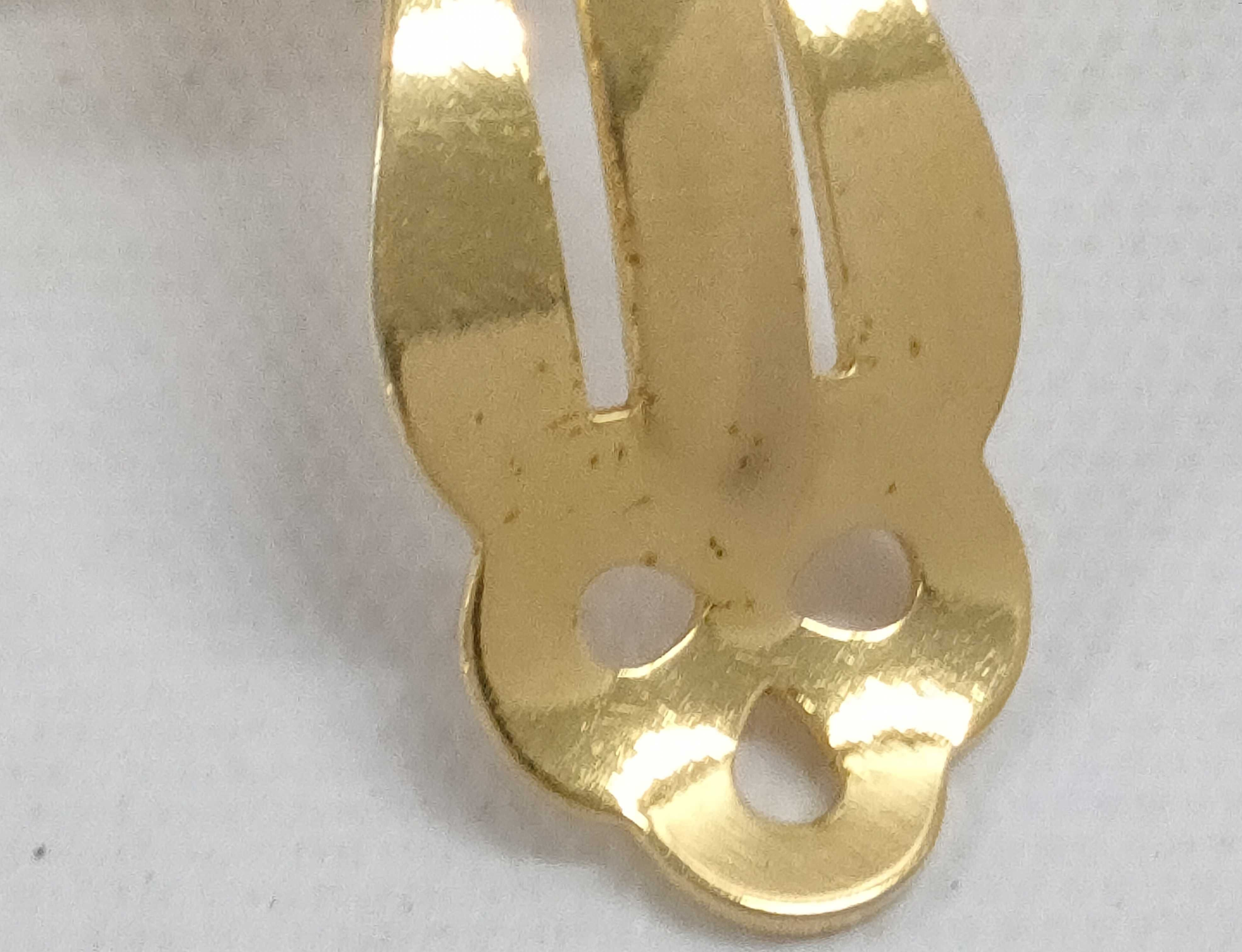 Chanel Vintage Round Clip-On Earrings Metal With Faux Pearl Gold Gold_Plated Earrings Jewelry (Pre-Owned)