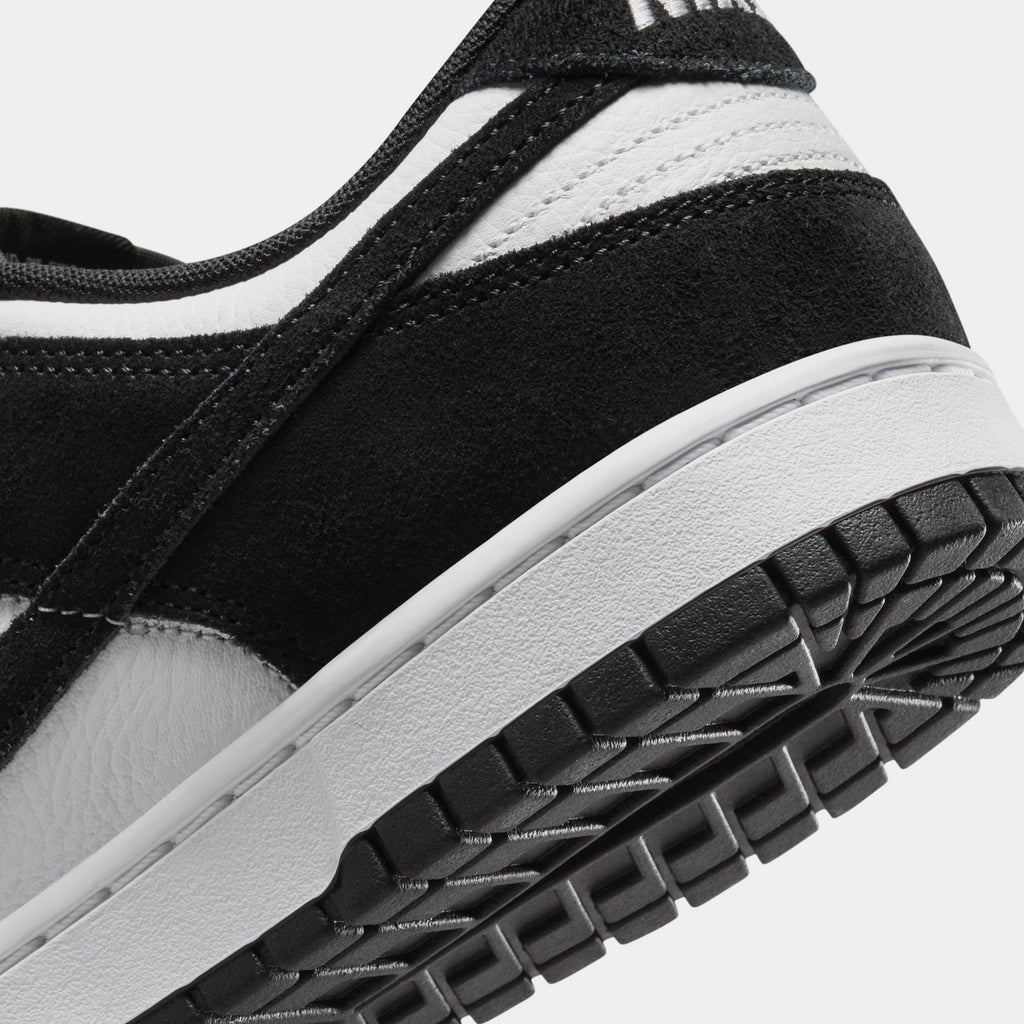 Exclusive Dunk Low Retro SE Suede Mens Lifestyle Shoes (Black/White) — 4 — Back View