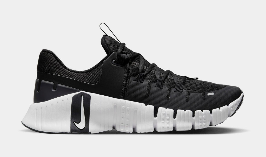 Exclusive Free Metcon 5 Mens Running Shoes (Black/White/Anthracite) — 6 — Front View