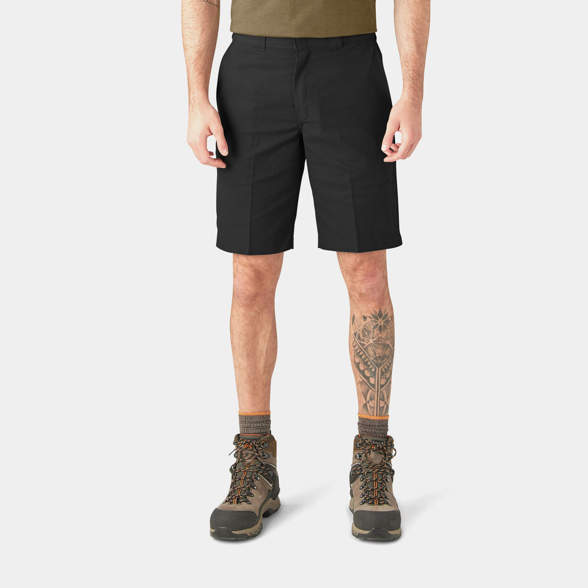 Exclusive Relaxed Fit 11" Work Twill Mens Shorts (Black) — 30/30 — Front View