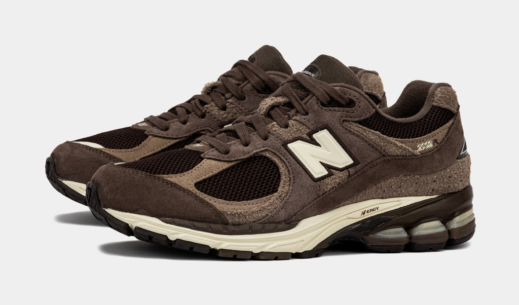 Exclusive Shoe Palace x New Balance 2002R Volcanic Rocks Mens Running Shoes (Brown) — 4 — Top View