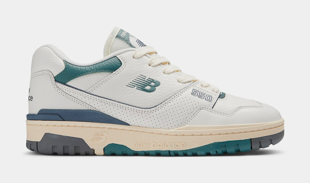 Exclusive 550 Mens Lifestyle Shoes (Sea Salt/New Spruce/Calcium) — 7 — Front View