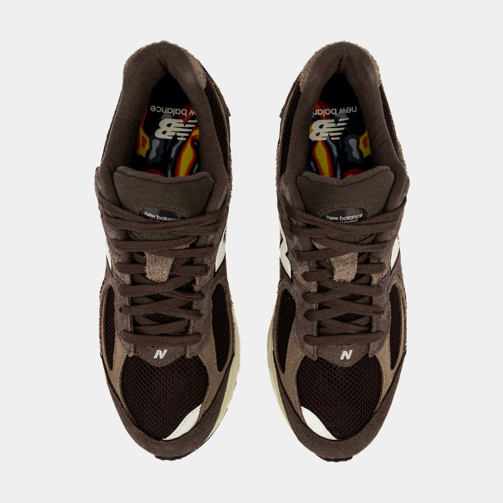 Exclusive Shoe Palace x New Balance 2002R Volcanic Rocks Mens Running Shoes (Brown) — 4 — Detail View