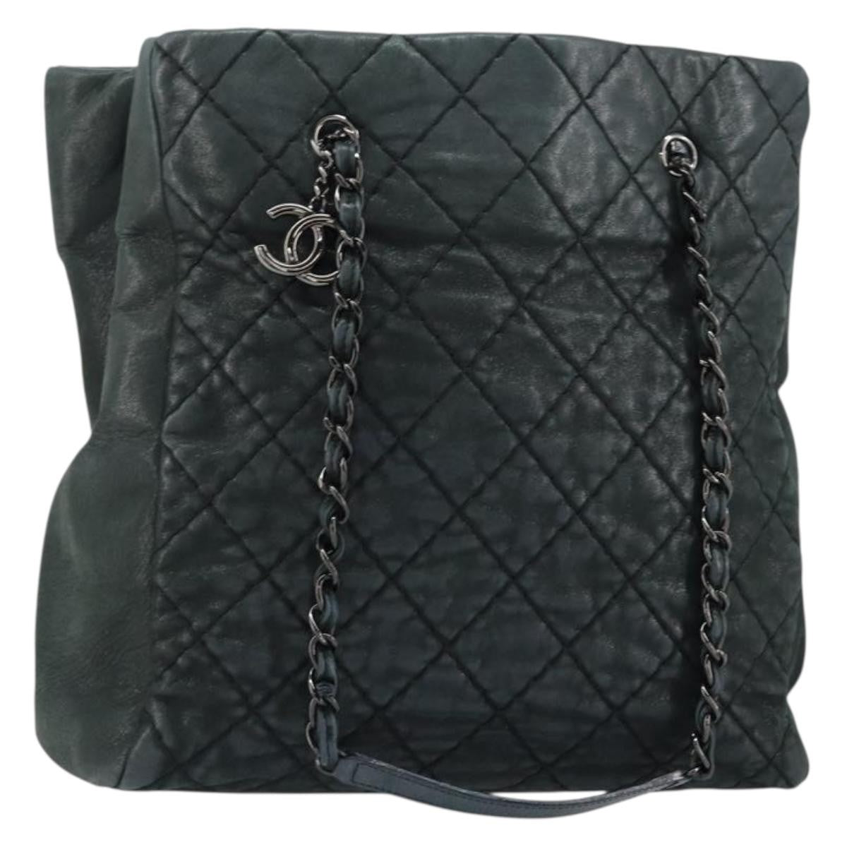 Chanel Cc Charm Tote Quilted Iridescent Calfskin Green Leather Tote Bag Bag (Pre-Owned)