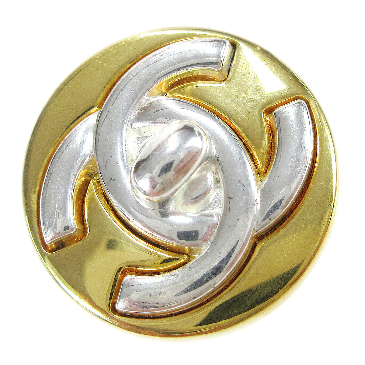 Chanel Round Cc Turnlock Clip-On Earrings Metal Gold Gold_Plated Earrings Jewelry (Pre-Owned)