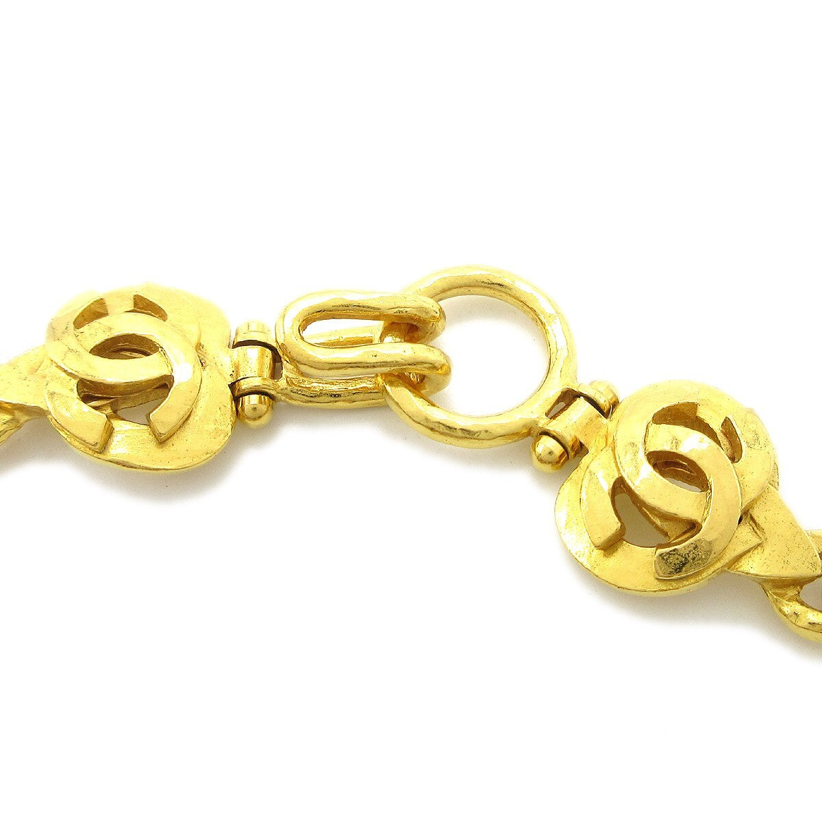 Chanel Cc Heart Pendant Necklace Metal Gold Gold_Plated Necklace Jewelry (Pre-Owned)