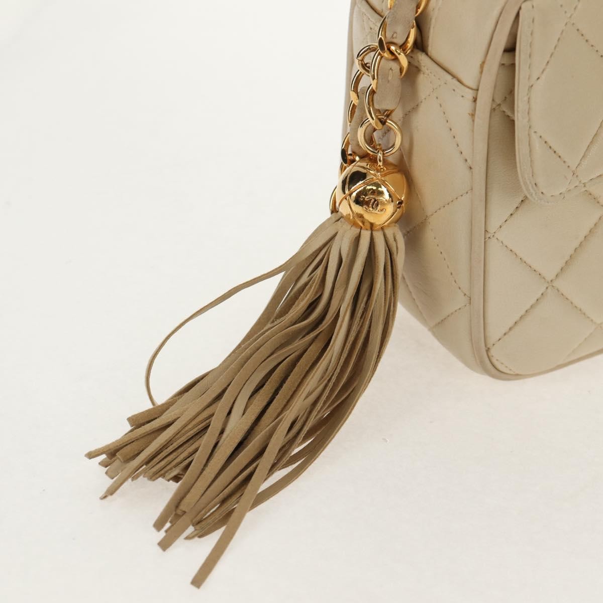 Chanel Chain Flap Shoulder Bag Quilted Lambskin Beige Leather Shoulder Bag Bag (Pre-Owned)