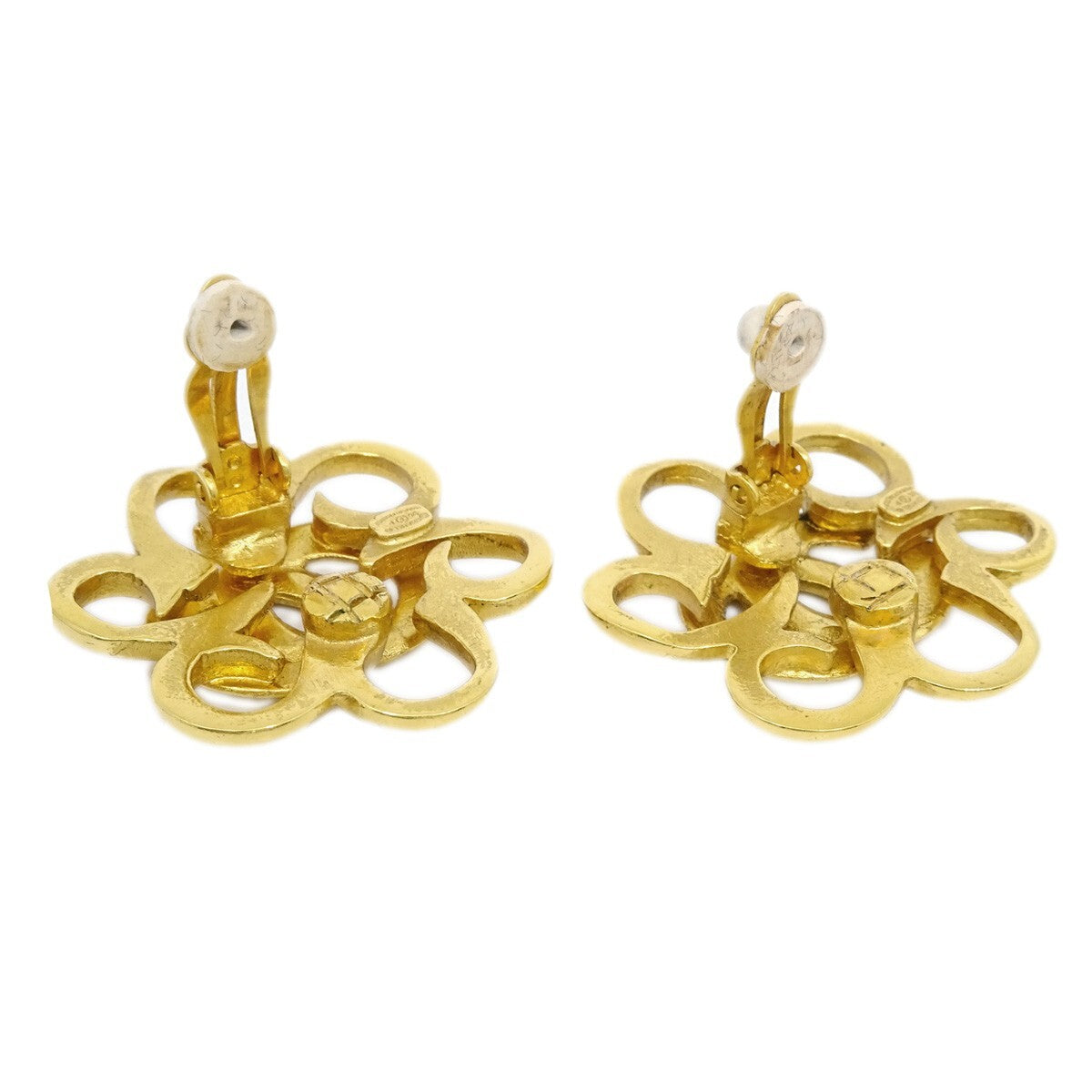 Chanel Vintage Cc Flower Clip-On Earrings Metal Gold Gold_Plated Earrings Jewelry (Pre-Owned)