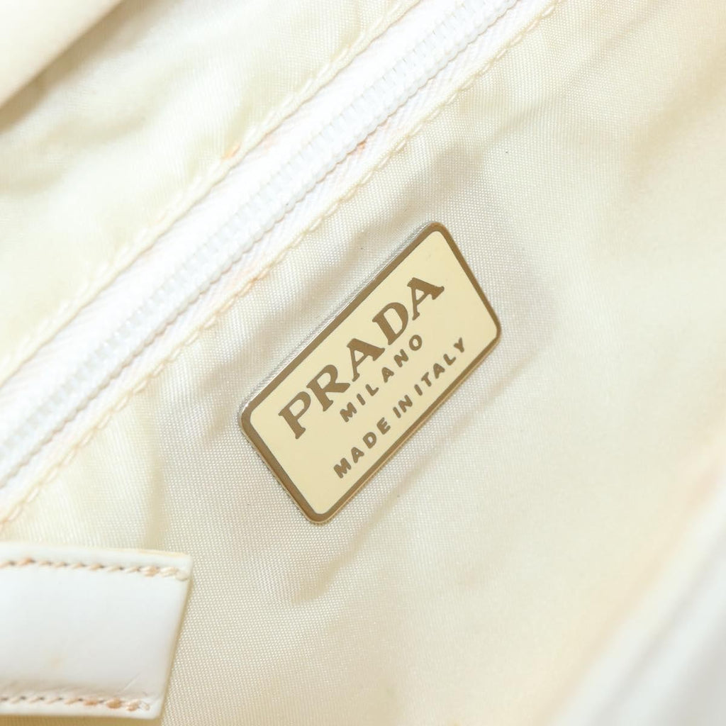 Prada Vintage Shoulder Bag Leather White Leather Shoulder Bag Bag (Pre-Owned)