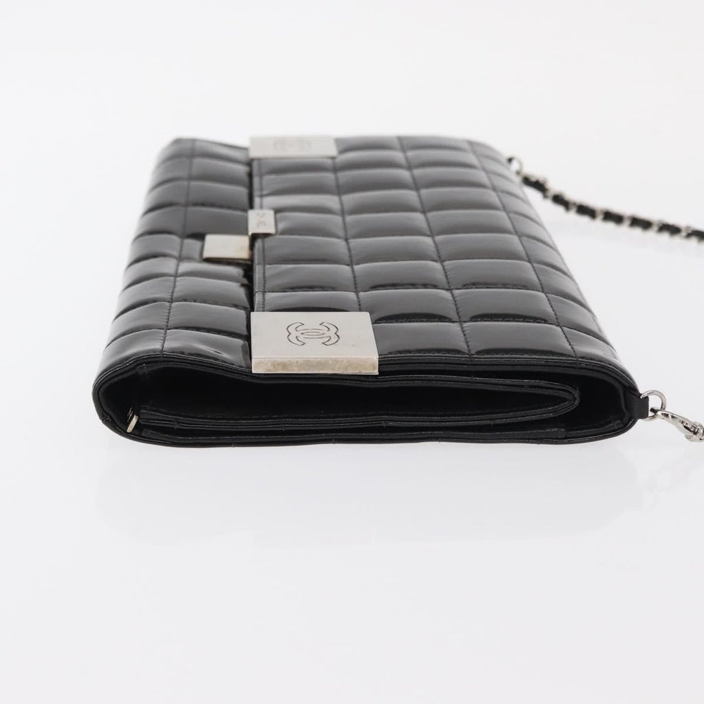 Chanel Chocolate Bar Chain Clutch Quilted Patent Black Patent_Leather Clutche & Pouche Bag (Pre-Owned)