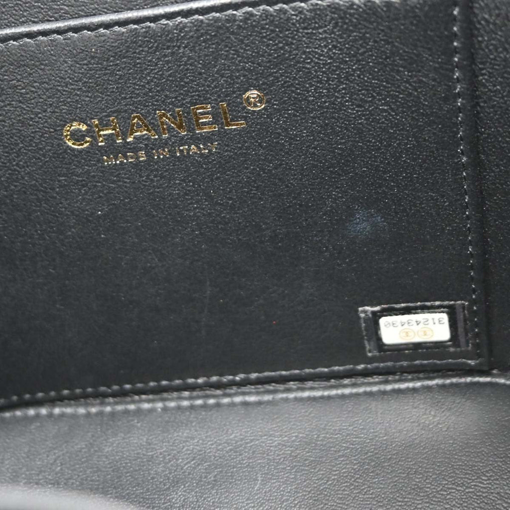 Chanel Cc Top Handle Vanity Case With Chain Quilted Caviar Black Leather Handbag (Pre-Owned)