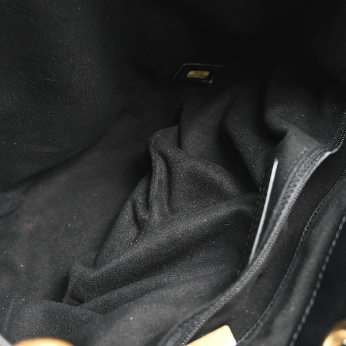Chanel Deauville Drawstring Bucket Bag Studded Caviar Black Leather Shoulder Bag Bag (Pre-Owned)