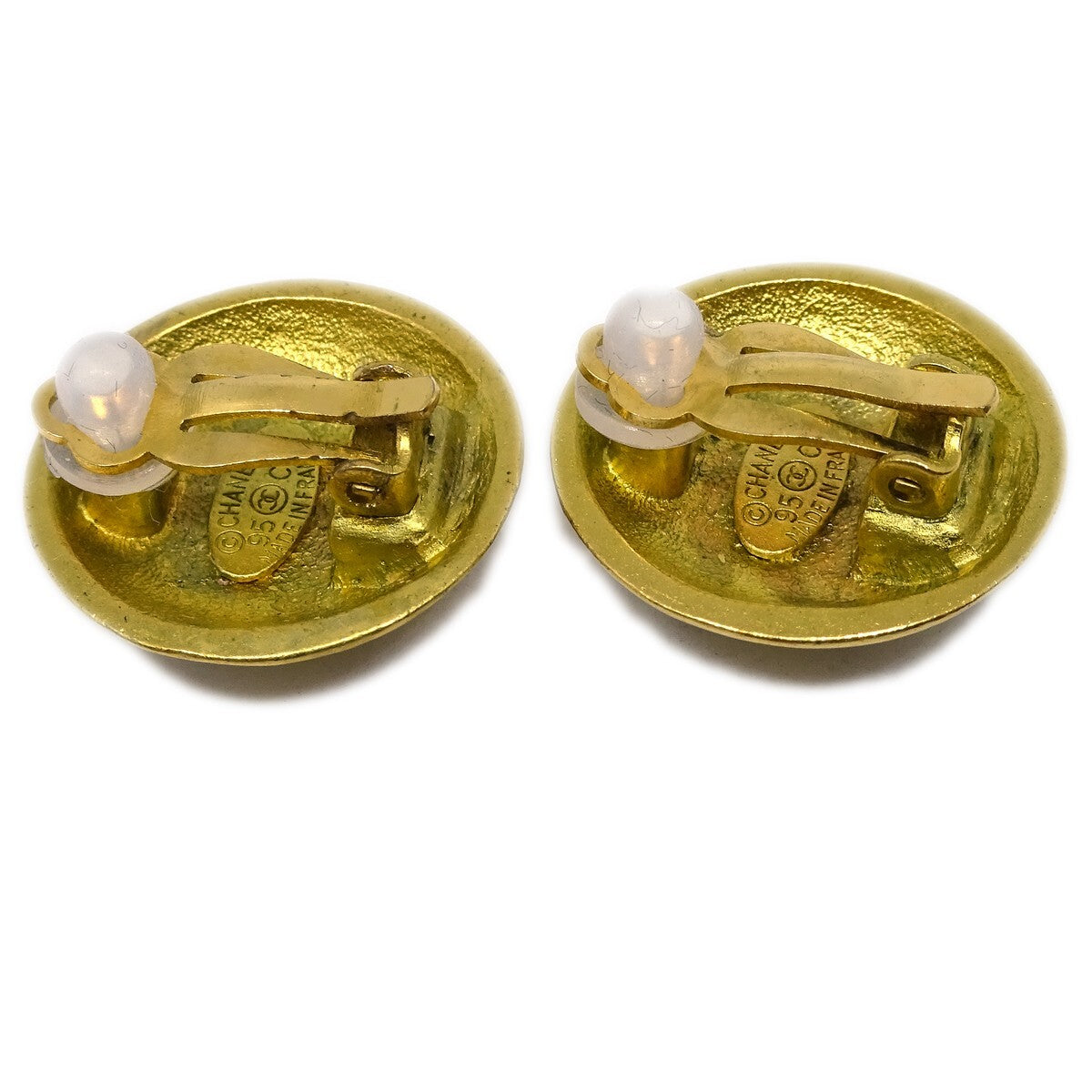 Chanel Vintage Cc Round Button Clip-On Earrings Metal Gold Gold_Plated Earrings Jewelry (Pre-Owned)
