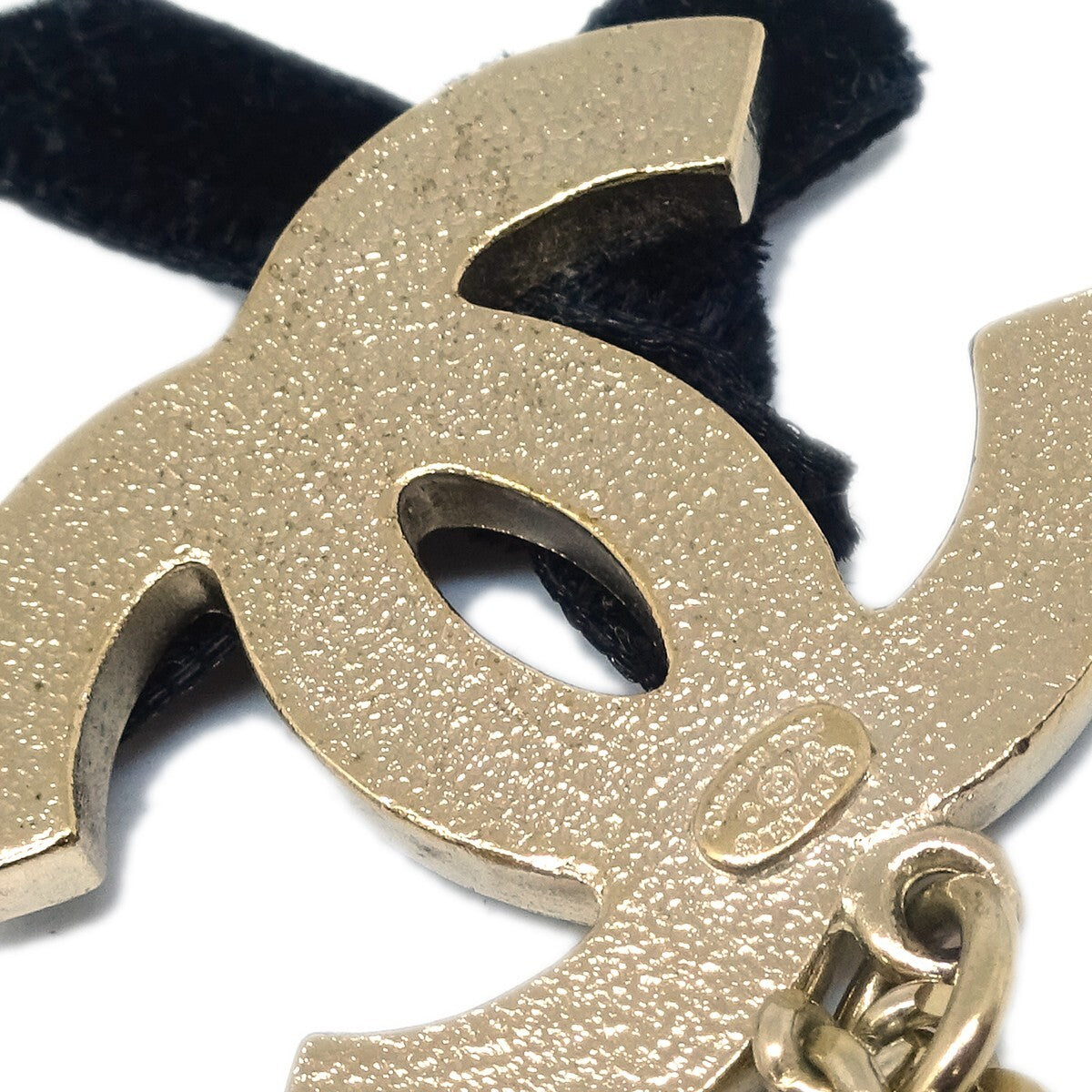 Chanel Cc Bow Chain Pendant Necklace Metal With Leather Gold Gold_Plated Necklace Jewelry (Pre-Owned)