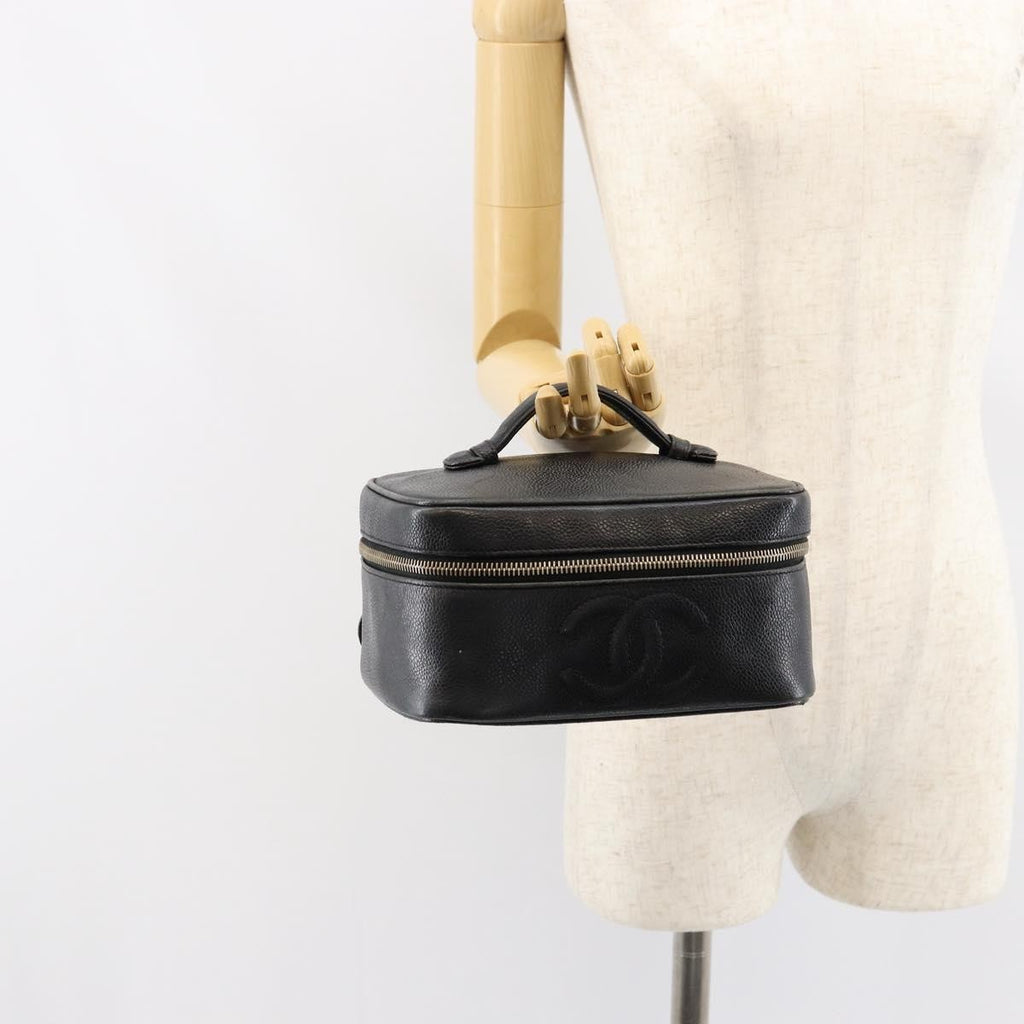 Chanel Vintage Cosmetic Case Leather Black Leather Clutche & Pouche Bag (Pre-Owned)