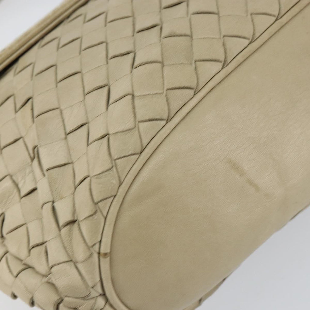 Bottega Veneta Intrecciato Handbag Leather Beige Leather Handbag (Pre-Owned)