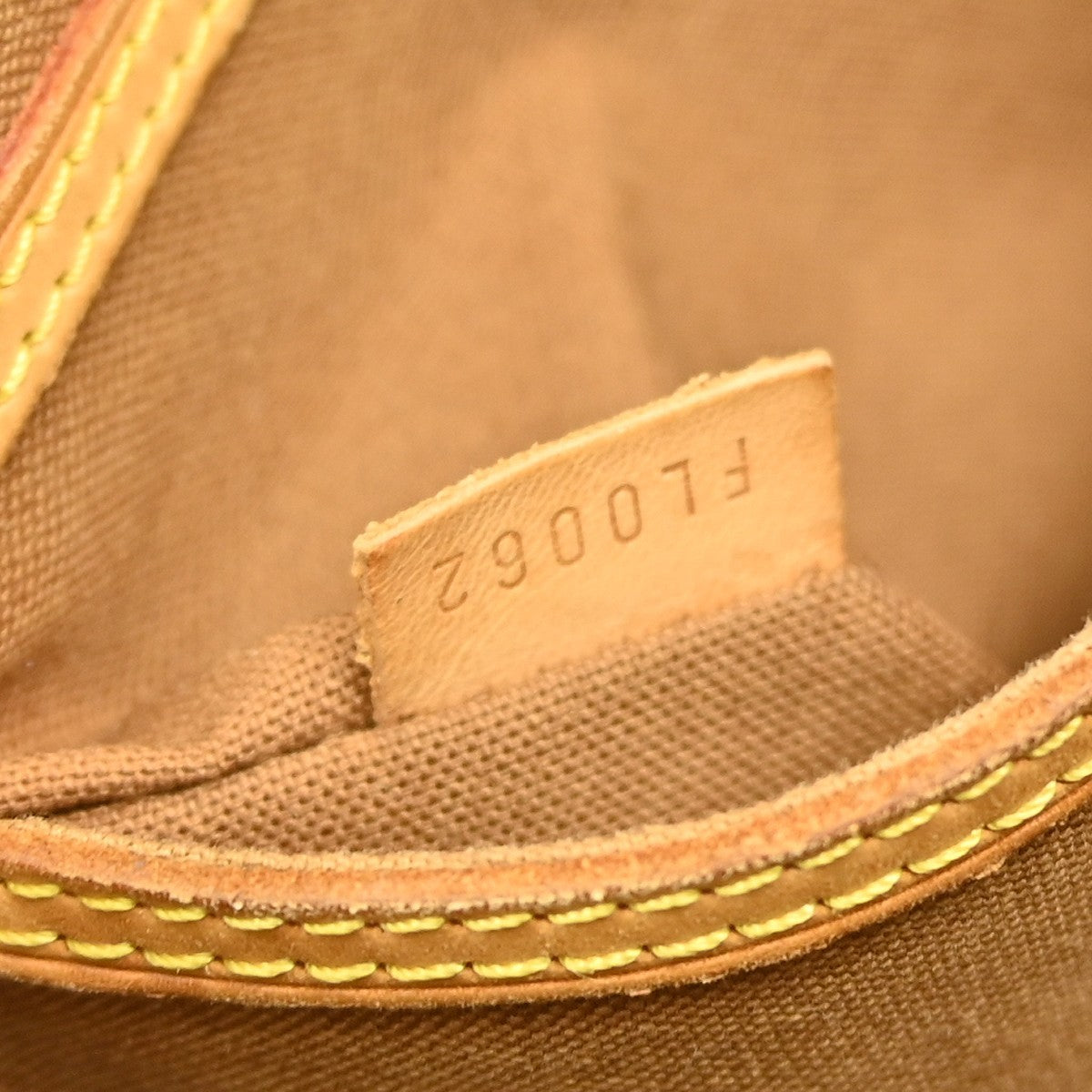 Louis Vuitton Alma Handbag Monogram Canvas Brown Canvas Handbag (Pre-Owned)