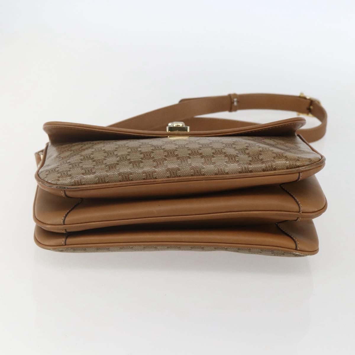 Celine Vintage Macadam Shoulder Bag Canvas And Leather Beige Canvas Shoulder Bag Bag (Pre-Owned)