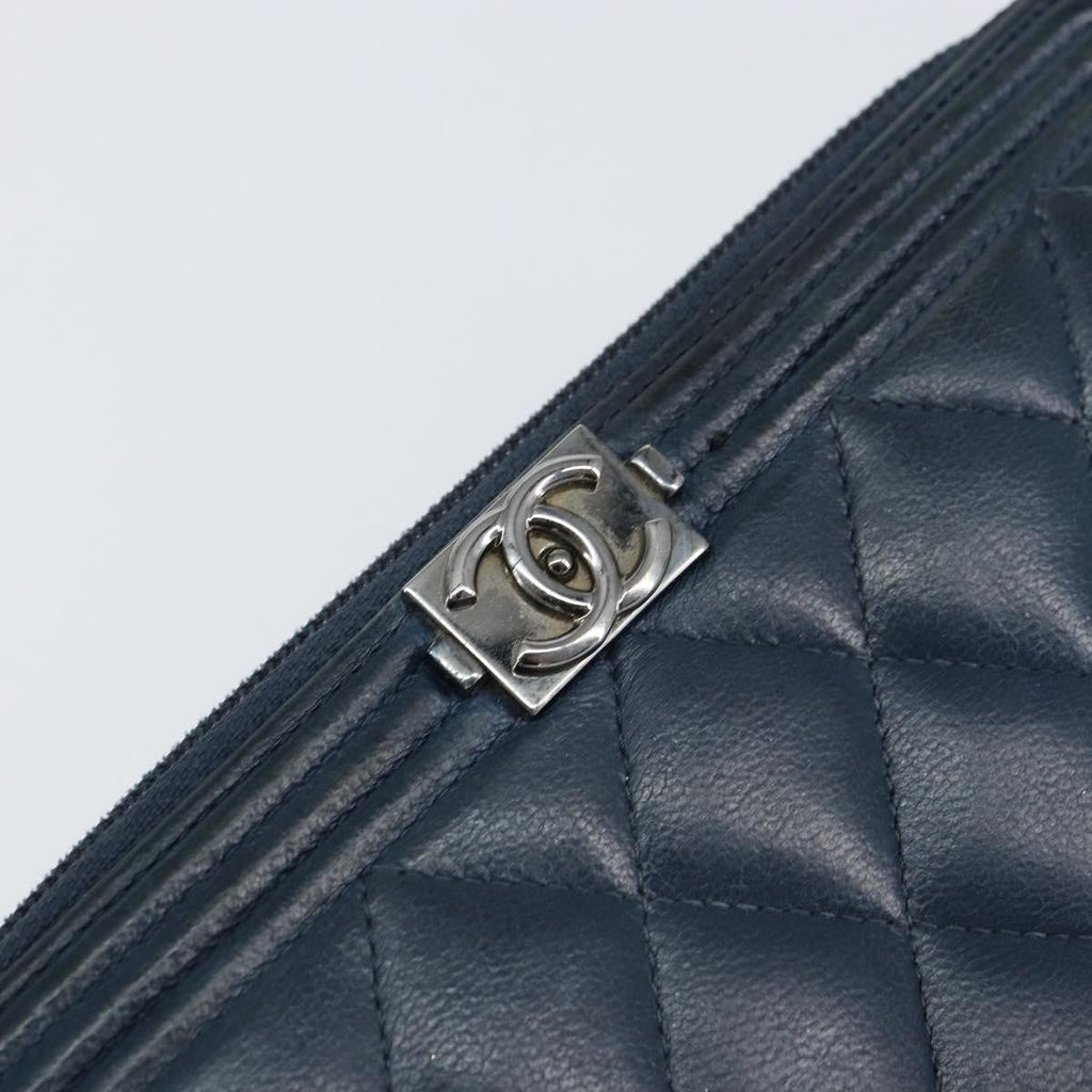 Chanel Boy Yen Wallet Quilted Lambskin Navy Leather Wallets Accessory (Pre-Owned)