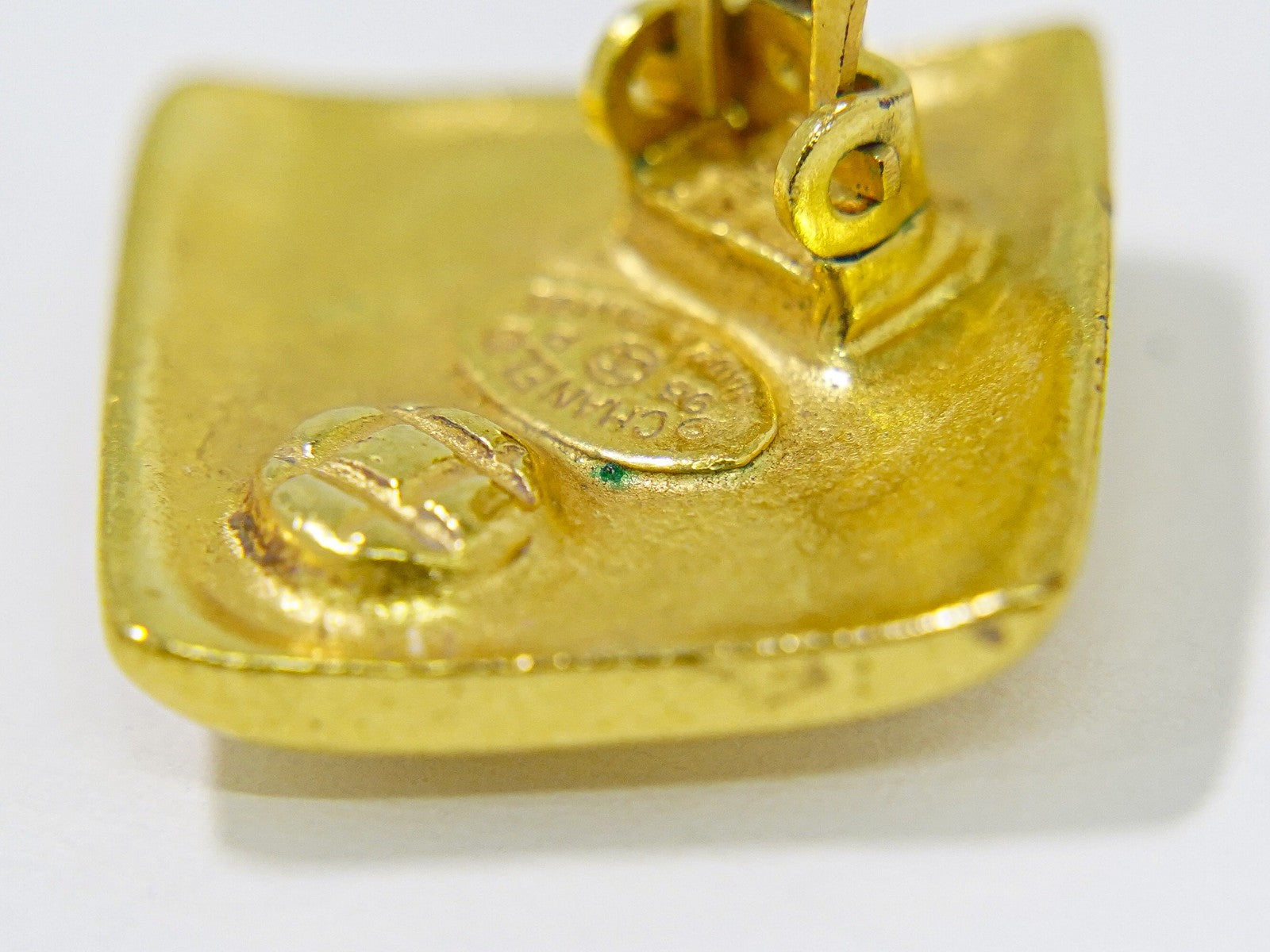 Chanel Vintage Cc Square Clip-On Earrings Metal Gold Gold_Plated Earrings Jewelry (Pre-Owned)