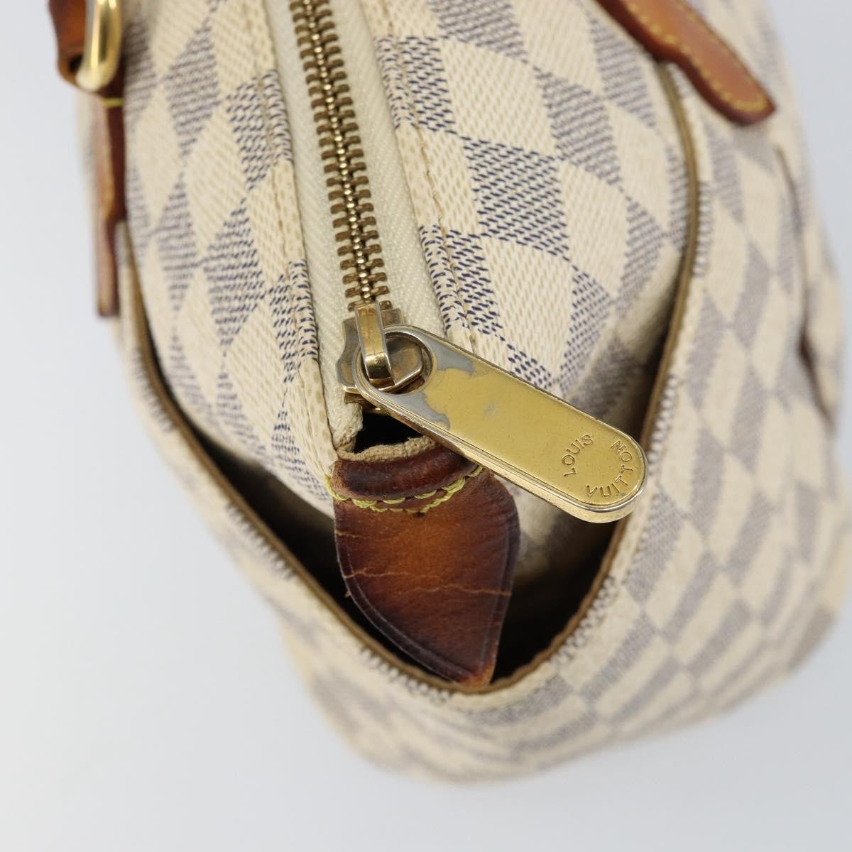 Louis Vuitton Totally Handbag Damier White Canvas Tote Bag Bag (Pre-Owned)