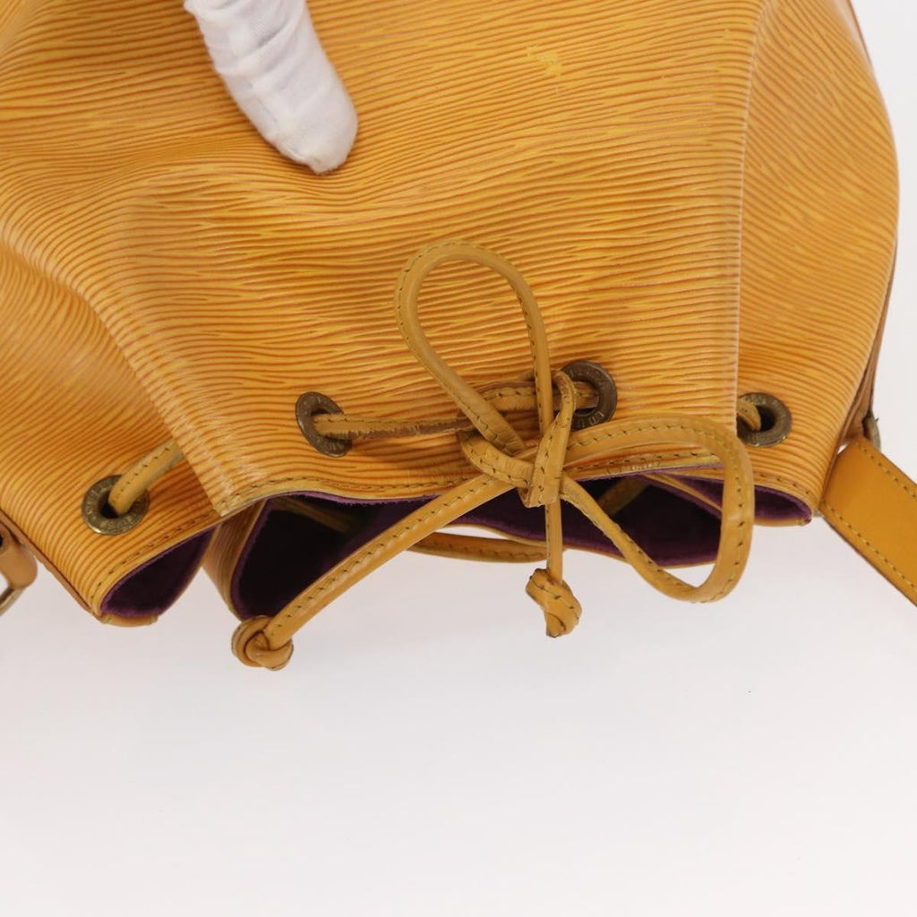 Louis Vuitton Petit Noe Handbag Epi Leather Yellow Leather Shoulder Bag Bag (Pre-Owned)