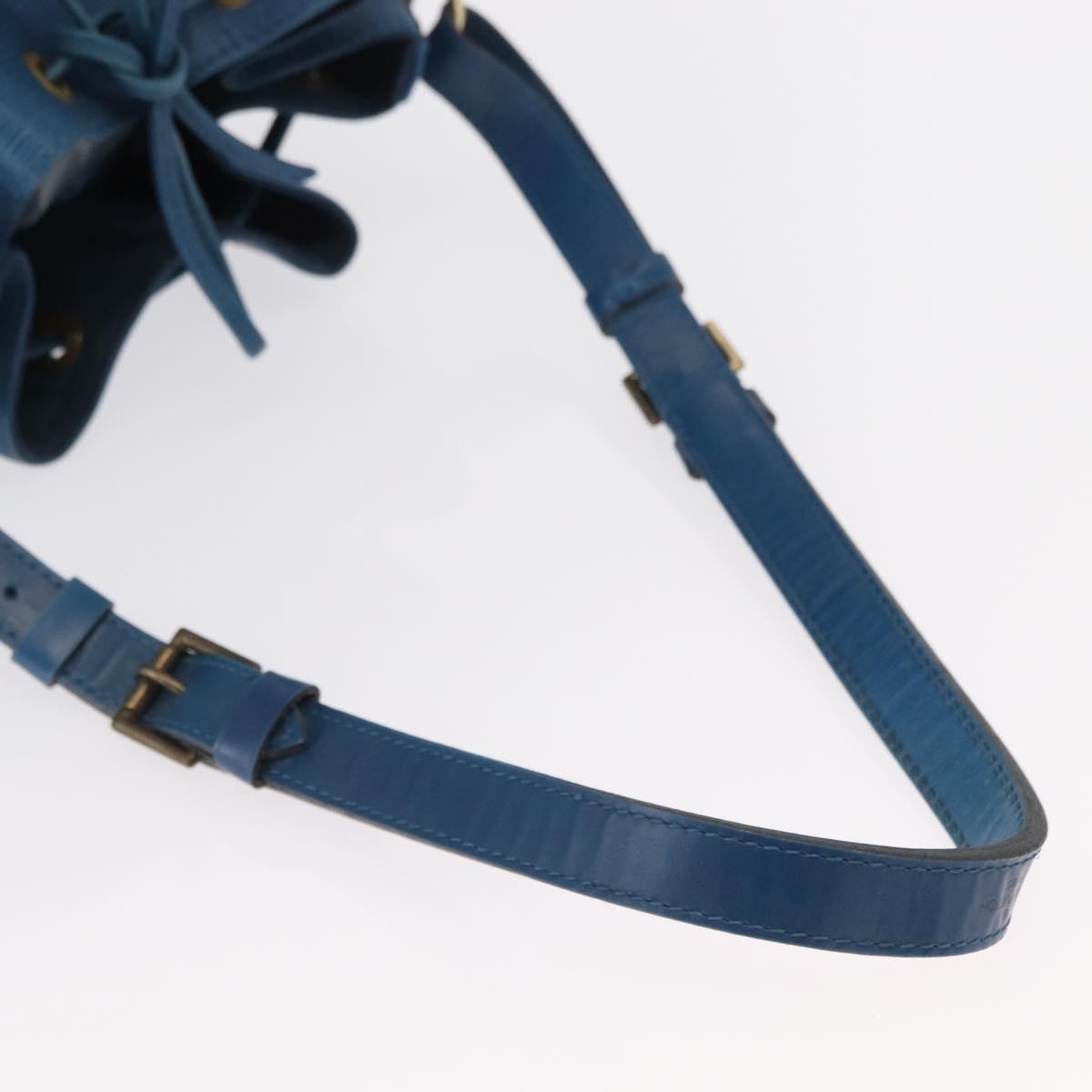 Louis Vuitton Petit Noe Nm Handbag Epi Leather Blue Leather Shoulder Bag Bag (Pre-Owned)
