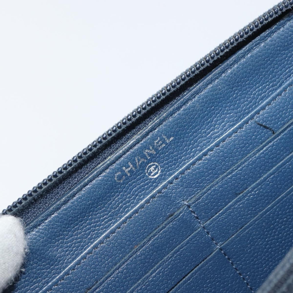 Chanel Boy Yen Wallet Quilted Lambskin Navy Leather Wallets Accessory (Pre-Owned)