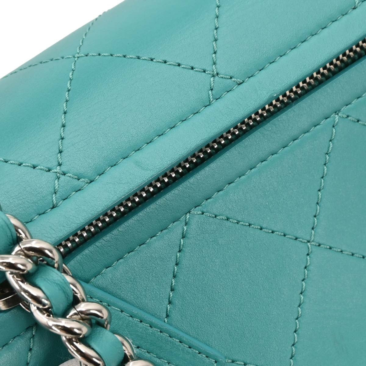 Chanel Ring My Bag Top Handle Bag Stitched Calfskin Green Leather Handbag (Pre-Owned)