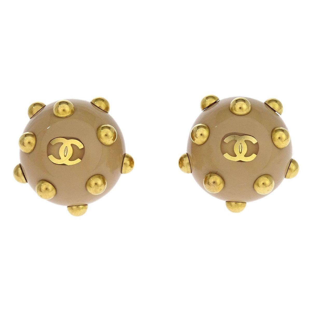 Chanel Vintage Cc Round Cutout Clip-On Earrings Metal Beige Gold_Plated Earrings Jewelry (Pre-Owned)
