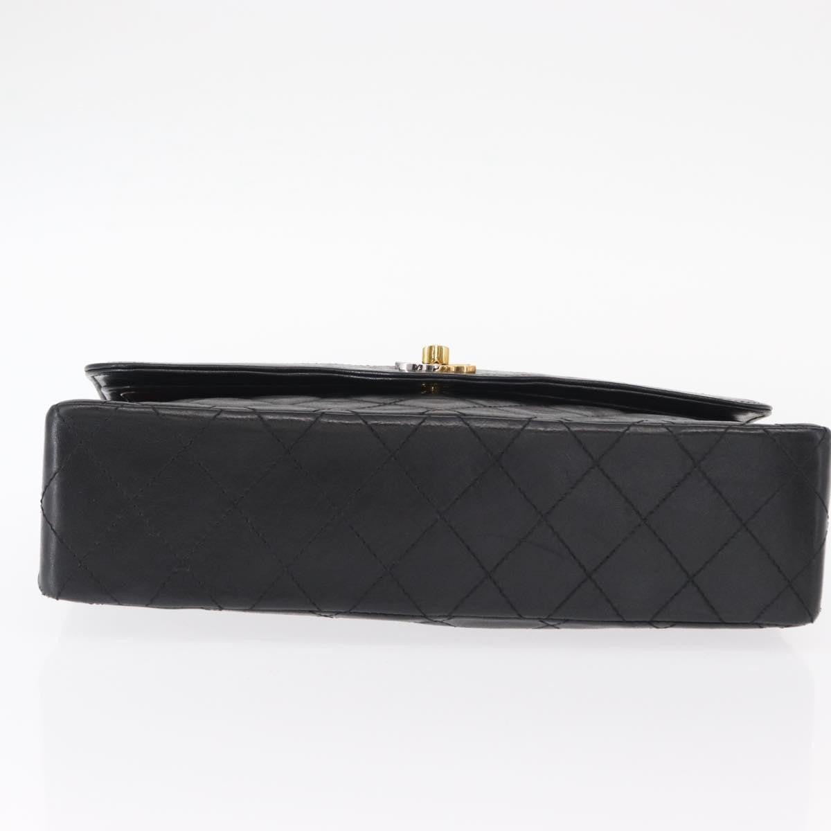 Chanel Vintage Two Tone Cc Flap Bag Quilted Lambskin Black Leather Shoulder Bag Bag (Pre-Owned)