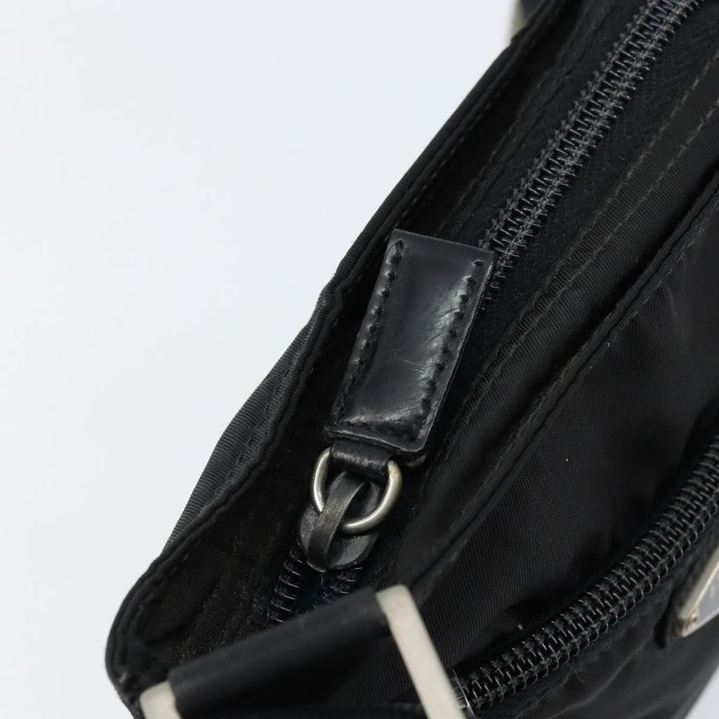 Prada Front Zip Convertible Flat Messenger Tessuto With Leather Black Nylon Shoulder Bag Bag (Pre-Owned)