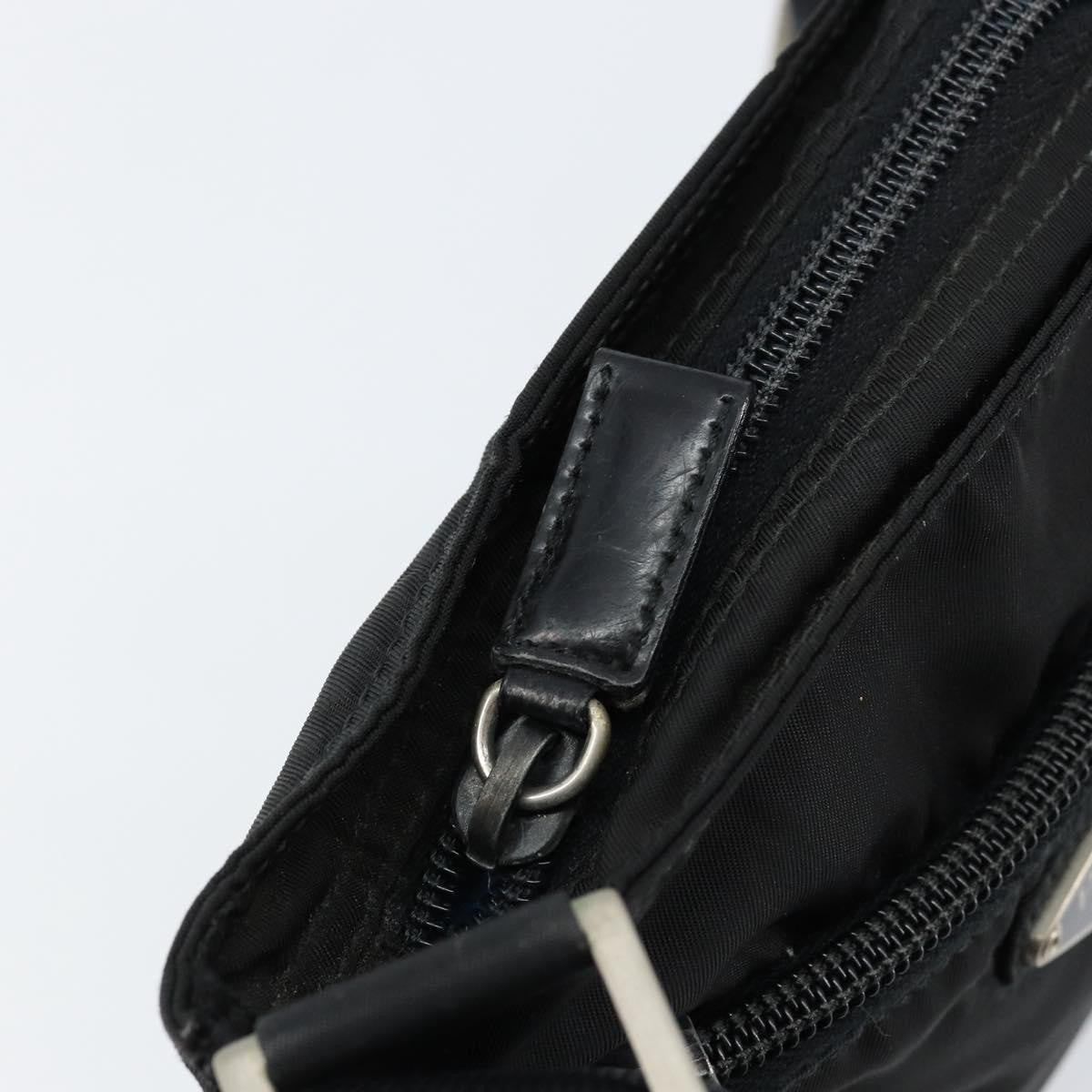 Prada Front Zip Convertible Flat Messenger Tessuto With Leather Black Nylon Shoulder Bag Bag (Pre-Owned)