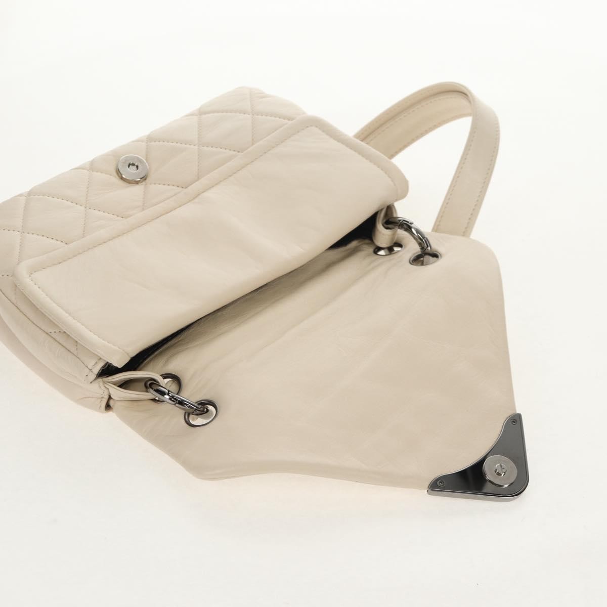 Chanel Padded Envelope Flap Bag Quilted Aged Calfskin White Leather Shoulder Bag Bag (Pre-Owned)