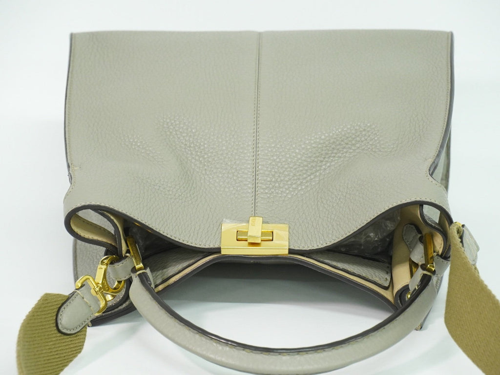Fendi Peekaboo X-Lite Bag Leather Gray Leather Shoulder Bag Bag (Pre-Owned)