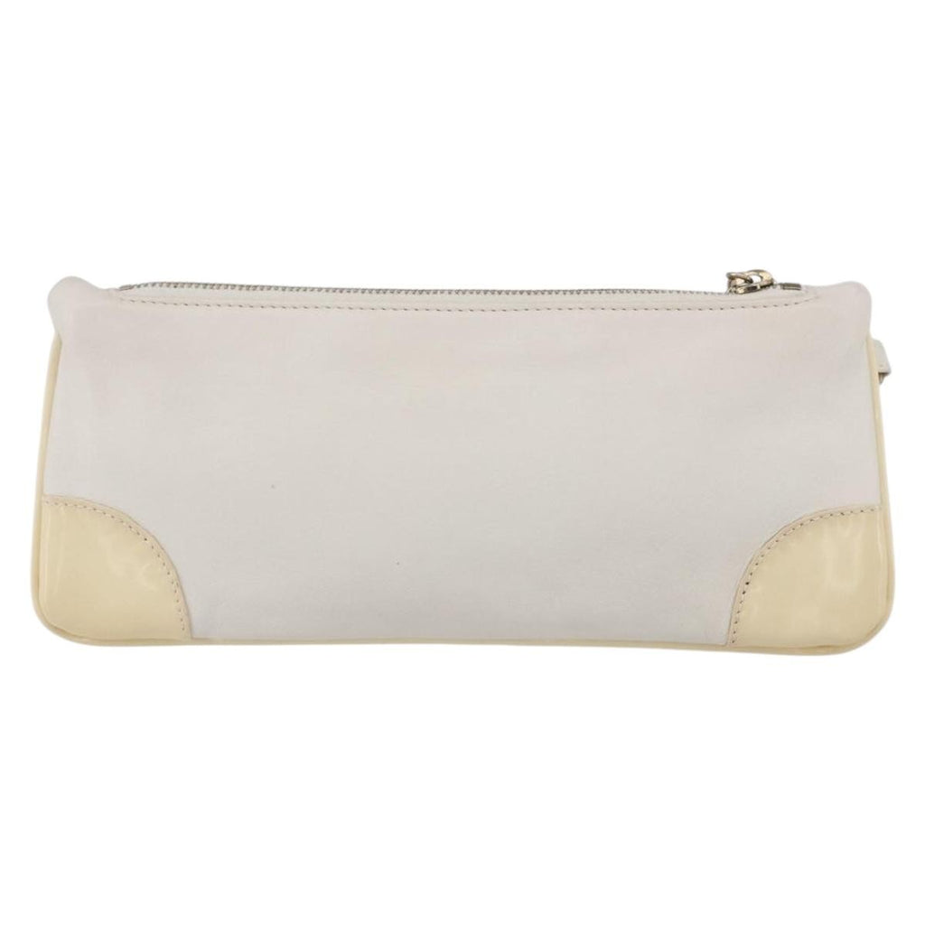Chanel Camellia Clutch Bag Leather Ecru Leather Clutche & Pouche Bag (Pre-Owned)