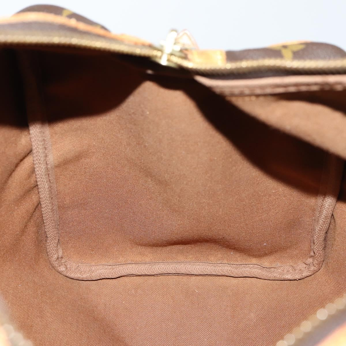 Louis Vuitton Sac Souple Handbag Monogram Canvas Brown Canvas Travel Bag Bag (Pre-Owned)