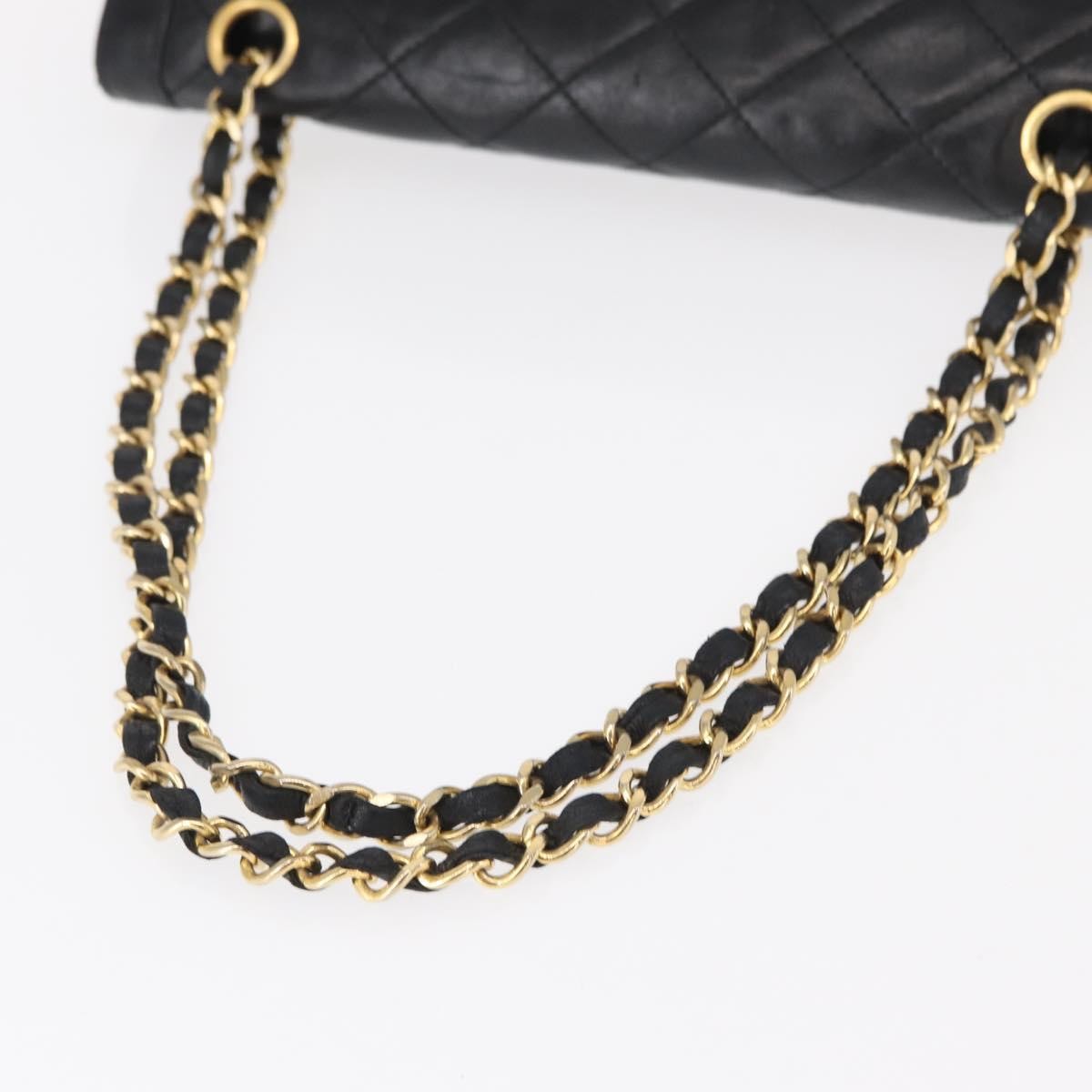 Chanel Vintage Two Tone Cc Flap Bag Quilted Lambskin Black Leather Shoulder Bag Bag (Pre-Owned)