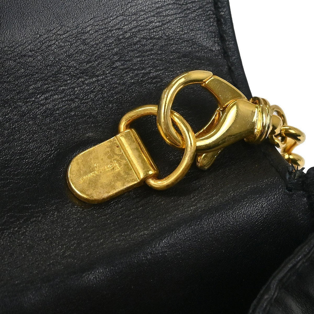 Salvatore Ferragamo Gancini Shoulder Bag Leather Black Leather Shoulder Bag Bag (Pre-Owned)